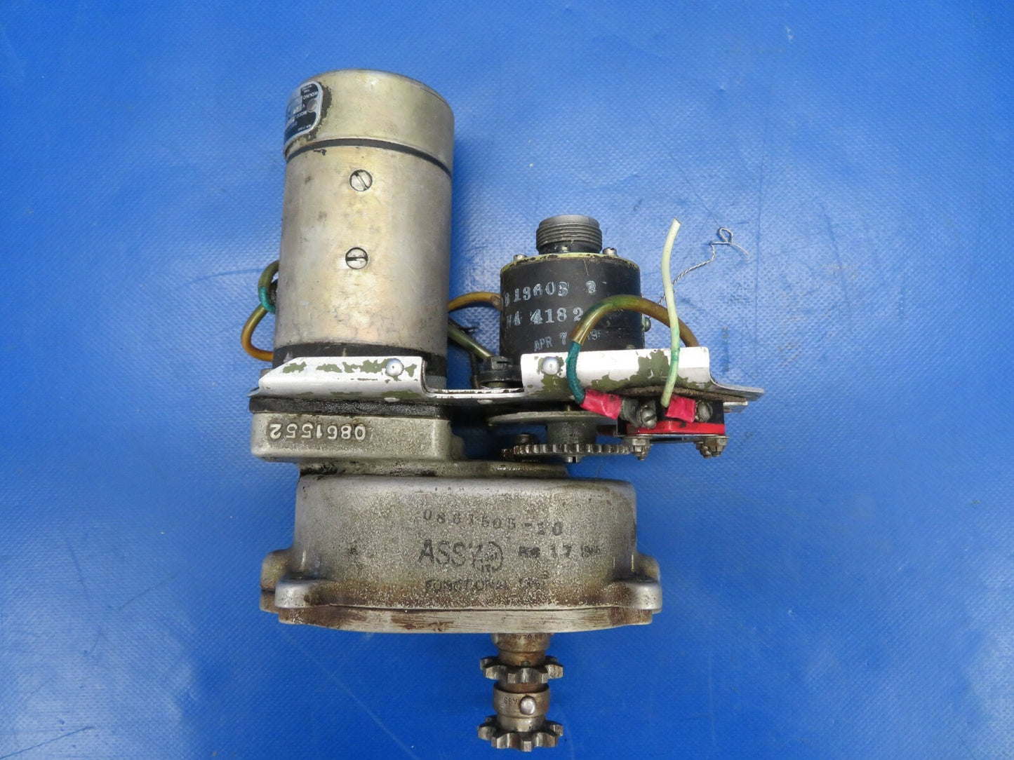 Cessna 310 GE Flap Motor & Transmission 24V P/N 0861505-10, 0813603-2 (1119-337)1