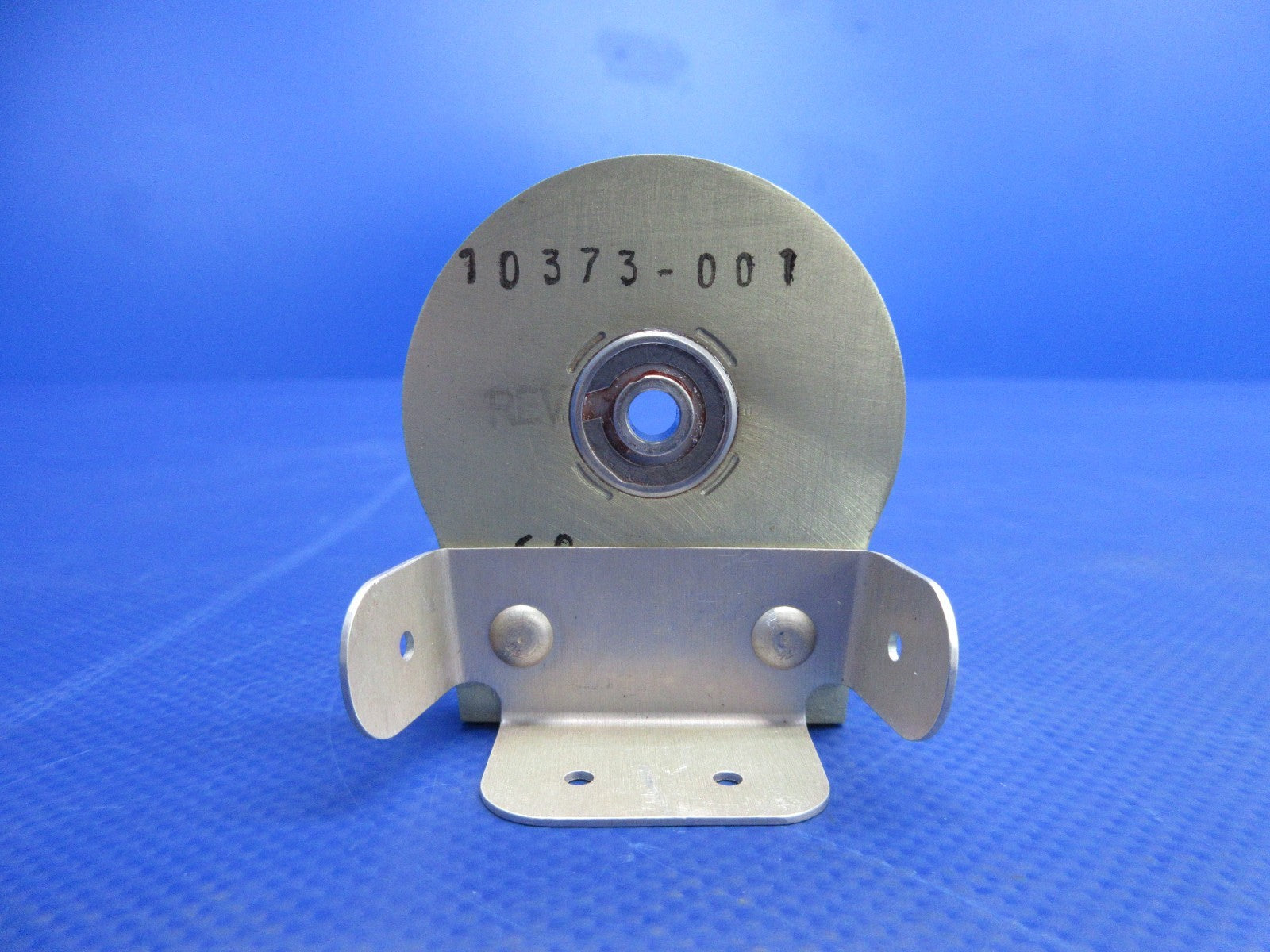 Cirrus SR20 / SR22 Rudder Hinge P/N 20365-952 NOS (0426-707)5