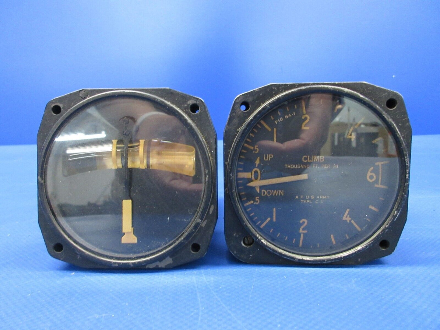 Aircraft / Aviation Instruments Man Cave / Decoration LOT OF 8 (0424-1151)