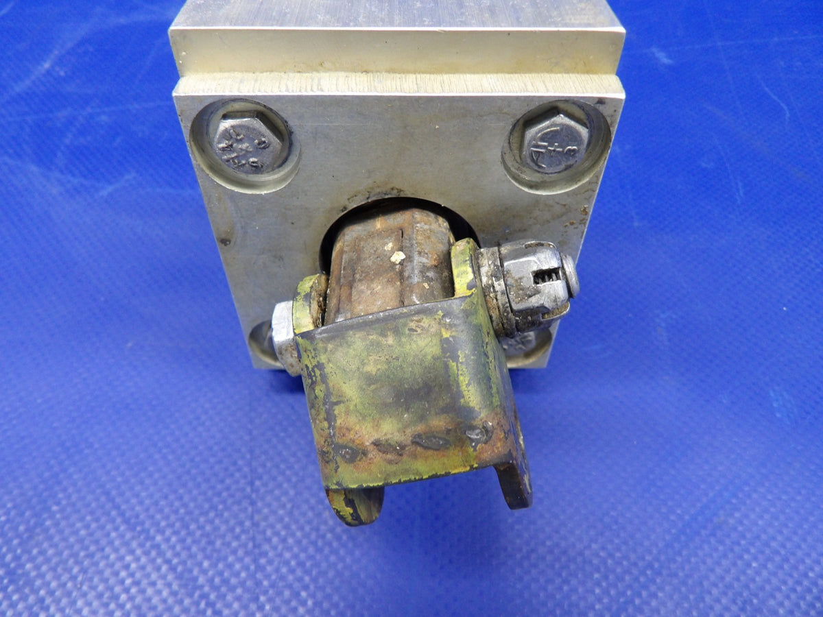 Beech 95-B55 Baron Rear Elevator Trim Actuator P/N 7217 (0426-1466)7