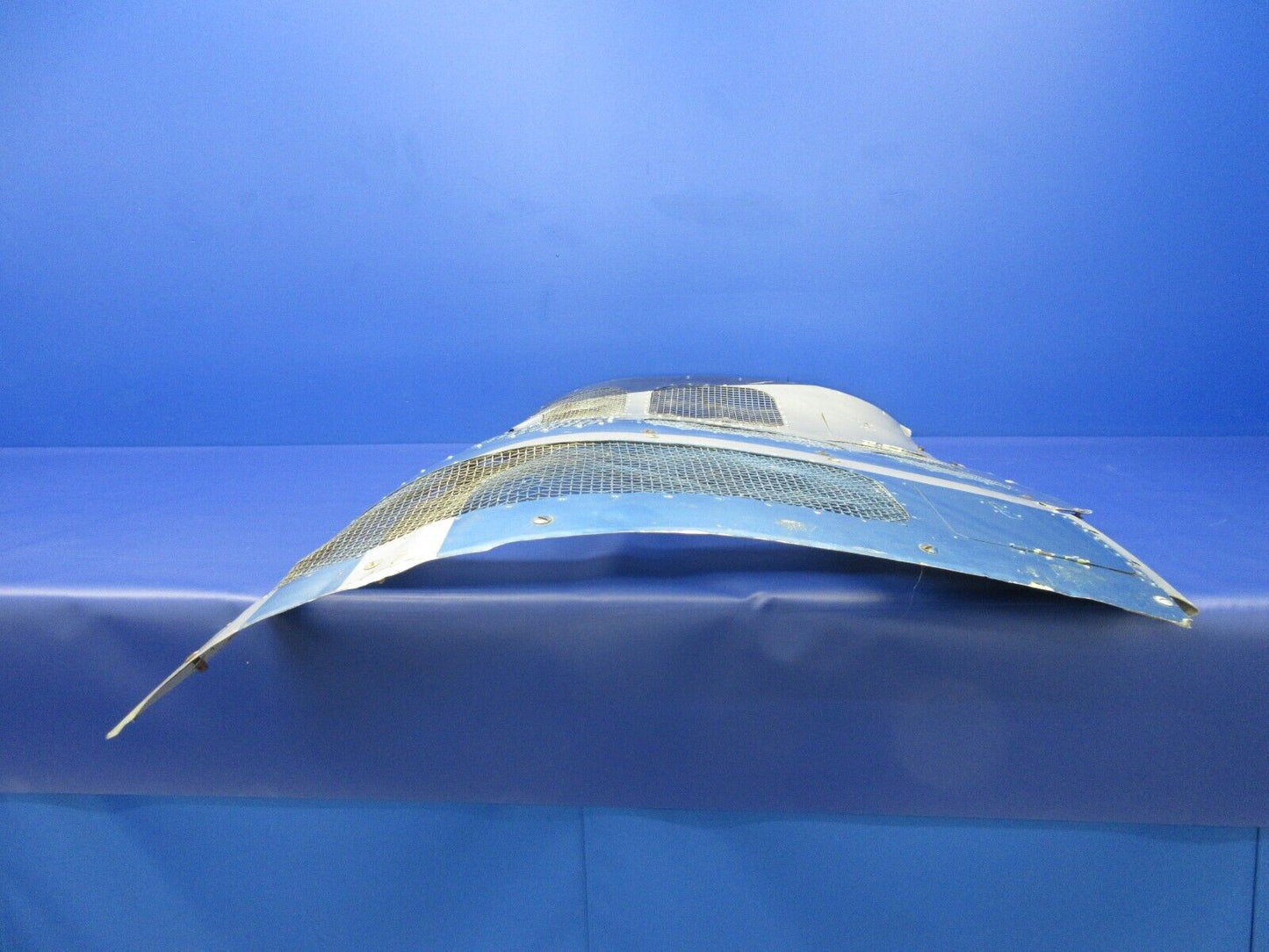 Bell 47J-2 Helicopter Fuselage Cowl RH P/N 47-340-207-231 (1124-1417)