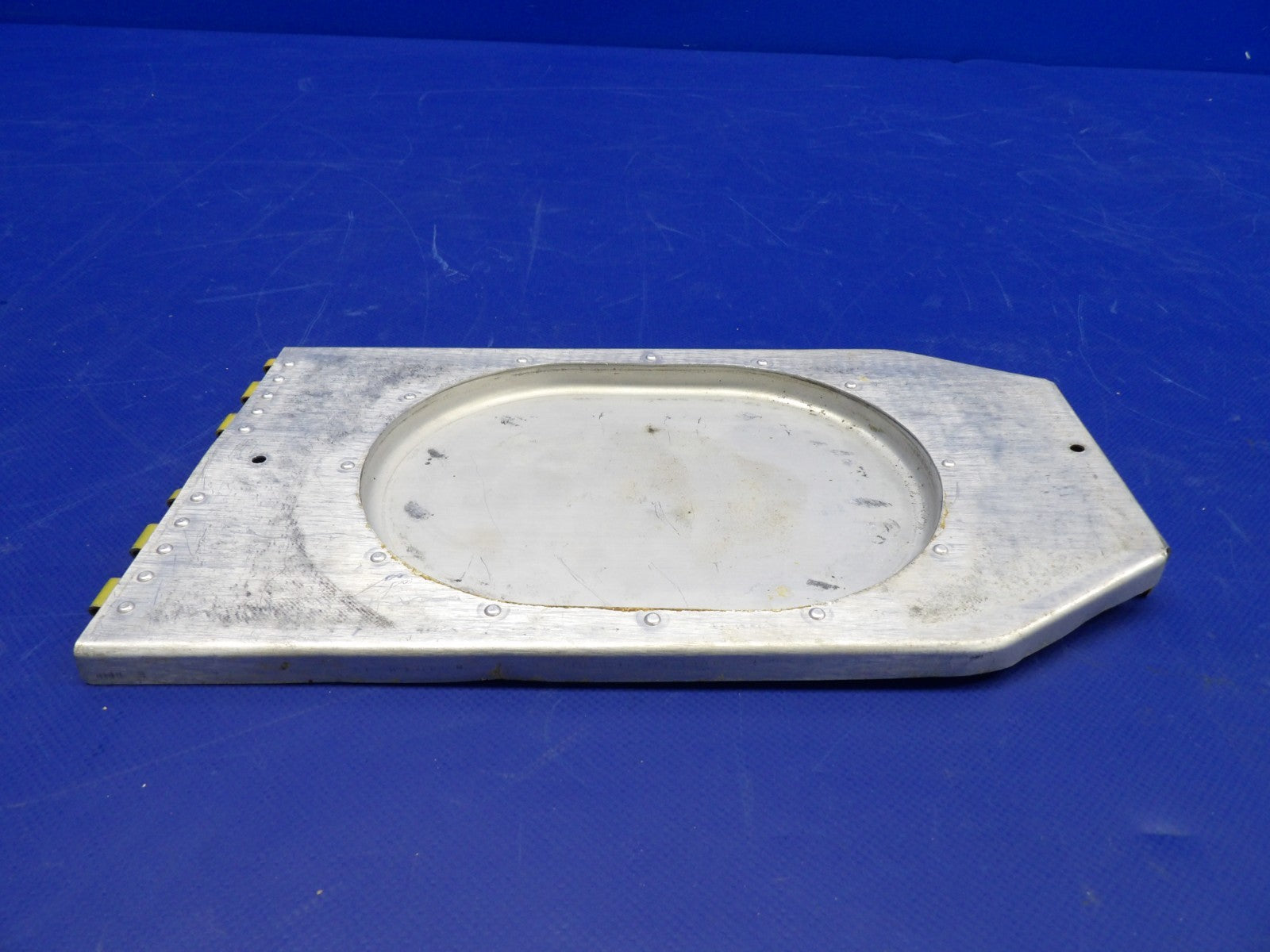 Beech D95A Travel Air Right Hand Main Section Door P/N 95-110014-366 (0226-516)4