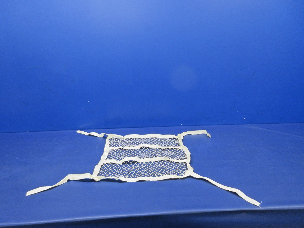 Cessna 172 / 182 Baggage Net P/N 0500236-1 NOS (0926-704)1