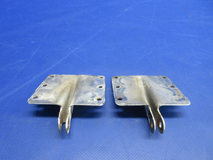 Piper PA-34-200T Seneca II Aft Cabin Door Hinge P/N 68174-00 LOT OF 2 (0626-889)2