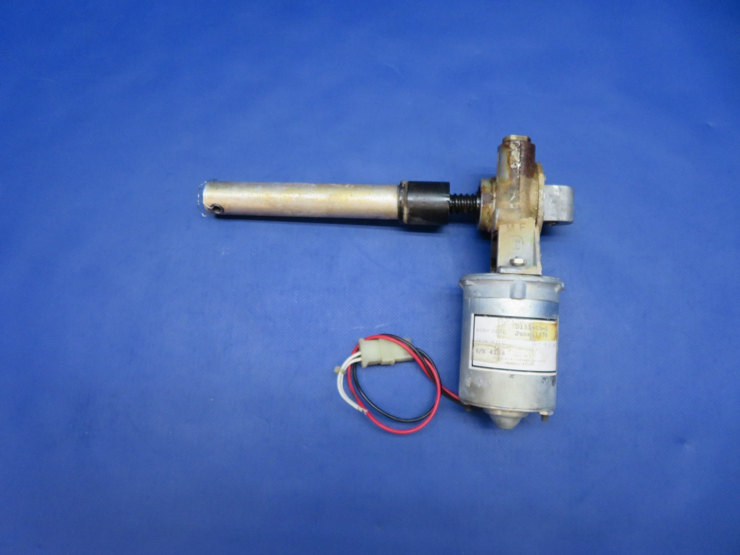Beech 76 Duchess Flap Actuator w/ Motor 12/14v P/N D151-00-1 TESTED (0326-102)4