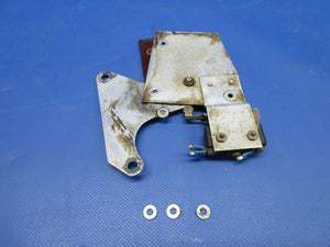 Beech 95 / D95A Travel Air Air Inlet Limit Switch Actuator AN3169-1 (0524-1199)