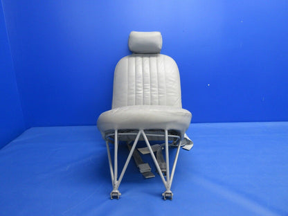 Piper PA-23-250 Aztec Front Seat Assy RH P/N 16450-03 (0624-892)