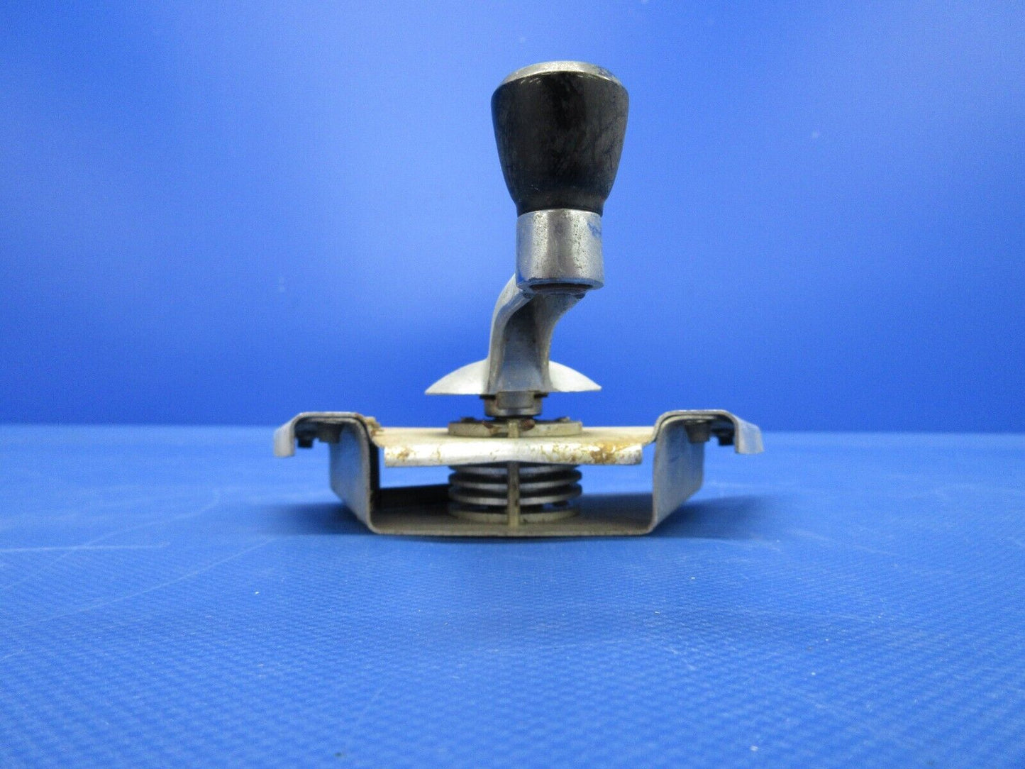 Piper PA24 Comanche Stabilator Trim Handle & Pulley P/N 464-023 (0324-1294)