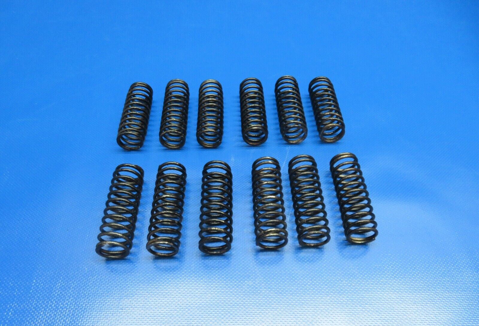 Continental IO-470-U Springs Push Rod Housing P/N 626147 LOT OF 12 (1124-174)0