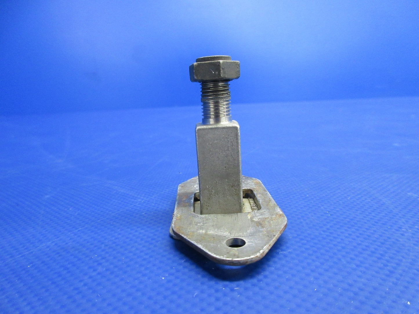 Cessna 421 Main Door Latch Receptacle P/N 5111532-1 LOT OF 3 (0726-743)8