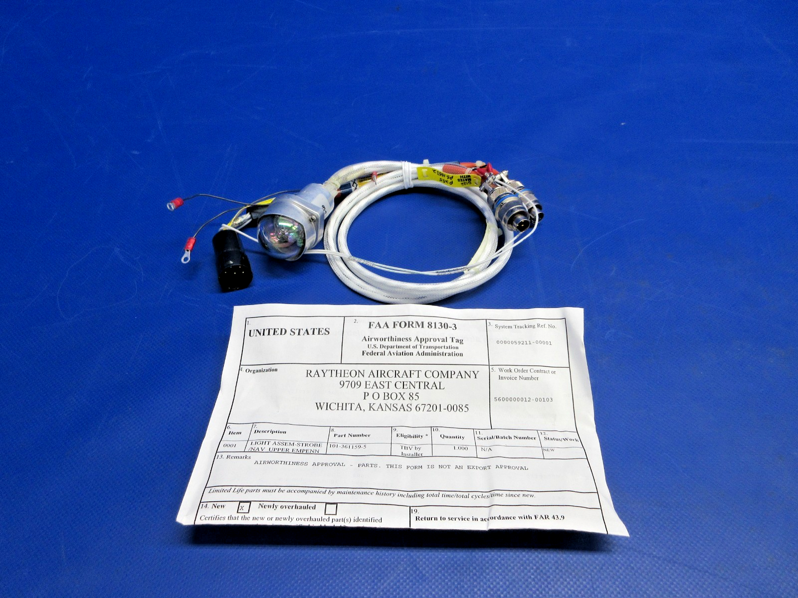 Beech King Air Navigation Strobe Tail Light w/8130 101-361159-5 NOS (0326-972)0