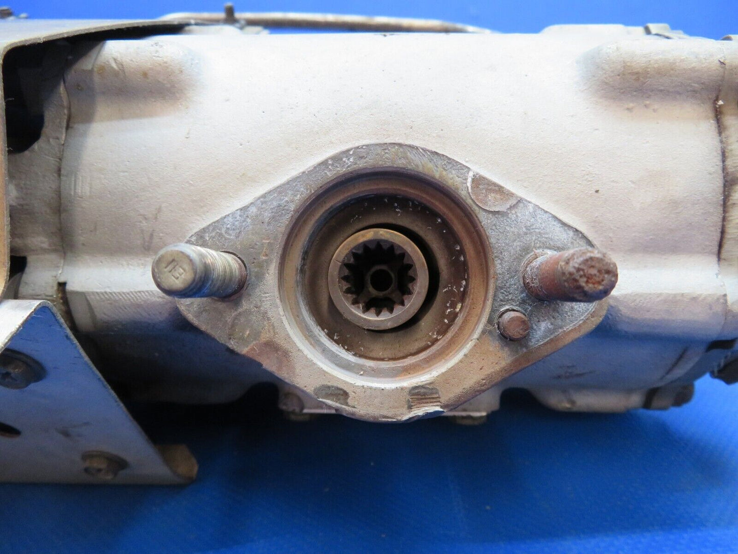 Pratt & Whitney Pressure Ratio Bleed Control P/N 563883 (1024-1710)