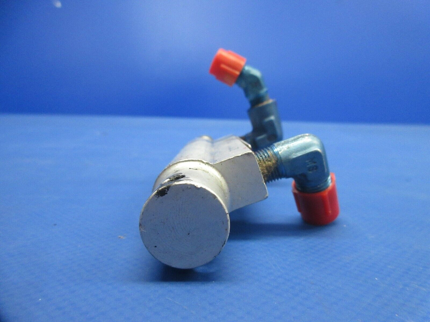 Piper PA-28-161 Warrior Gar-Kenyon Master Cylinder Assy P/N 17000 (0824-961)