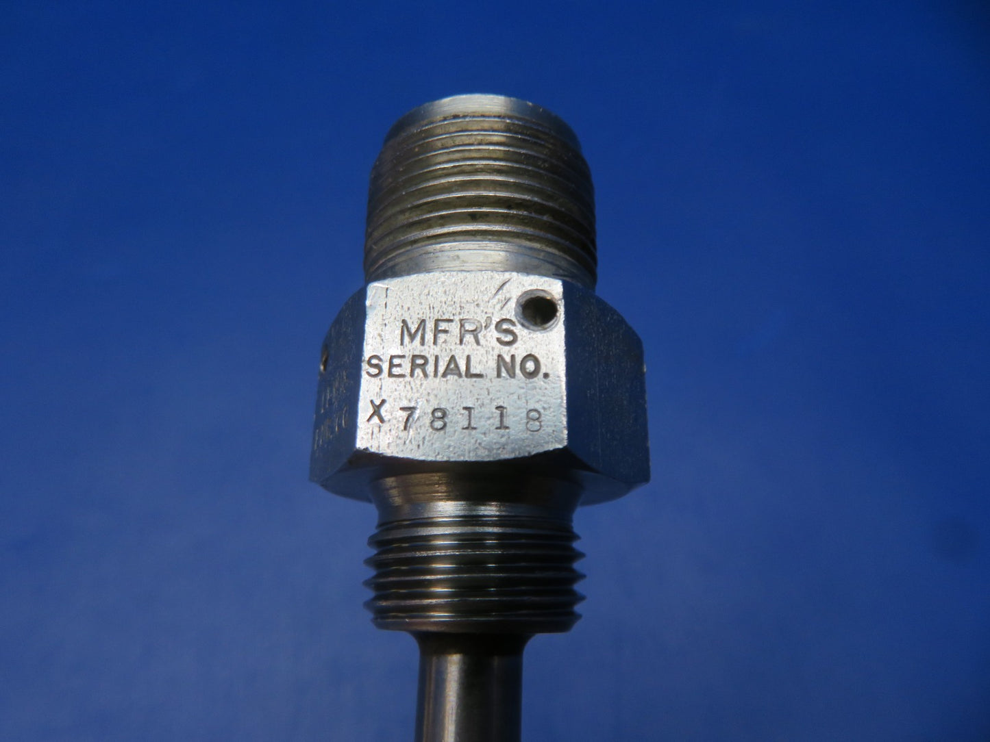 Beech D95A Travel Air Lewis Oil Temperature Probe P/N 56B3A TESTED (0426-127)4