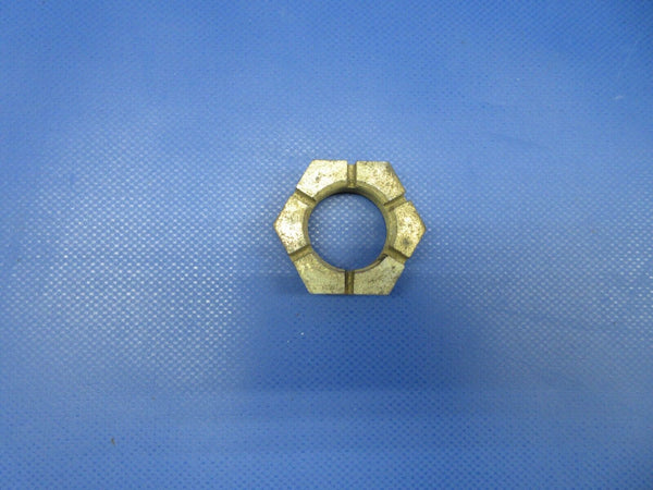 Piper PA28 Nose Gear Axle Nut P/N 67106-00 (0324-618)