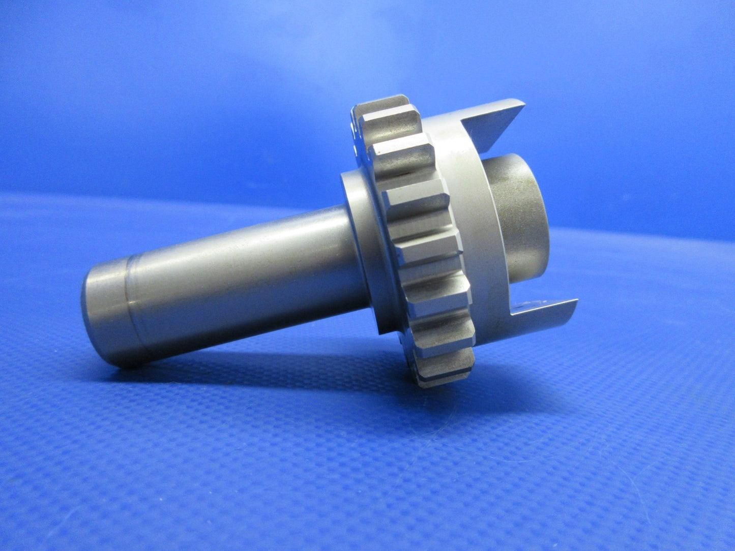 Continental Magneto Drive Gear  w/8130 P/N 641742 (0226-985)9