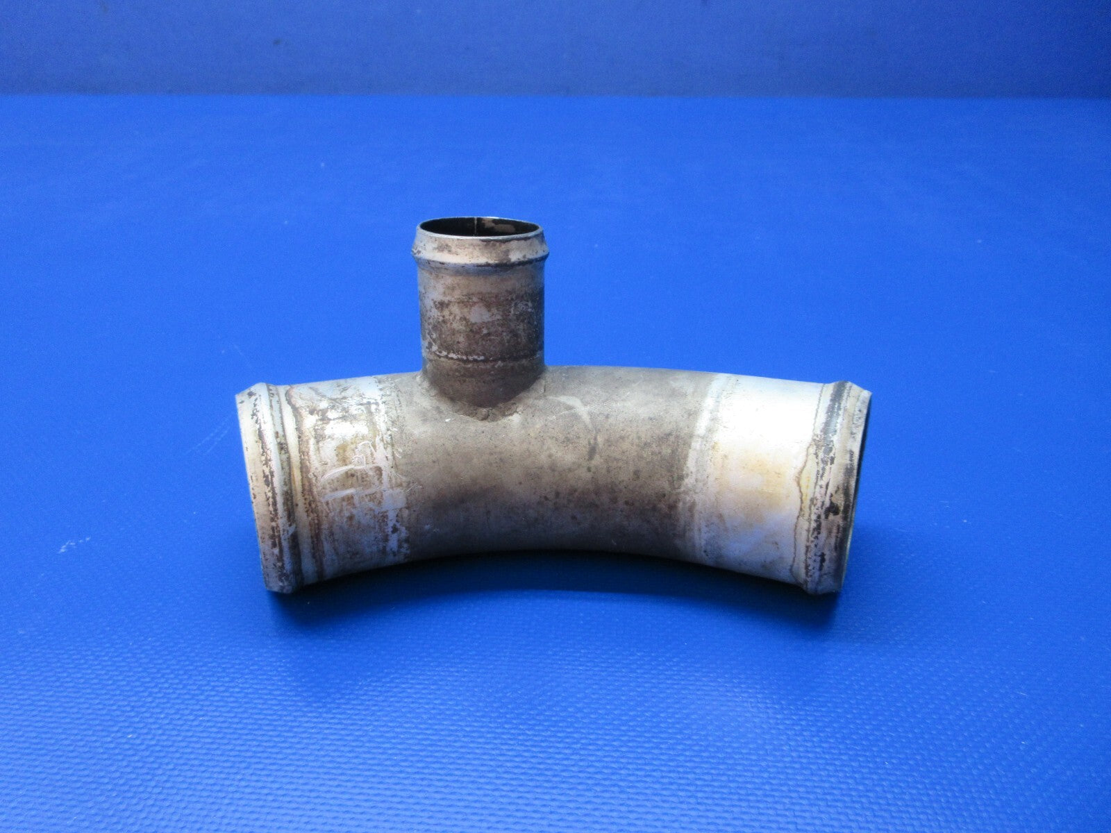 Lycoming TIO-540-AE2A LH Tube Air Inlet Housing P/N 02P19885 (1124-1390)0