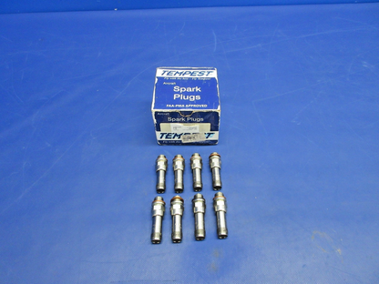 Tempest Spark Plug P/N URHM38E LOT OF 8 NOS (0926-795)0