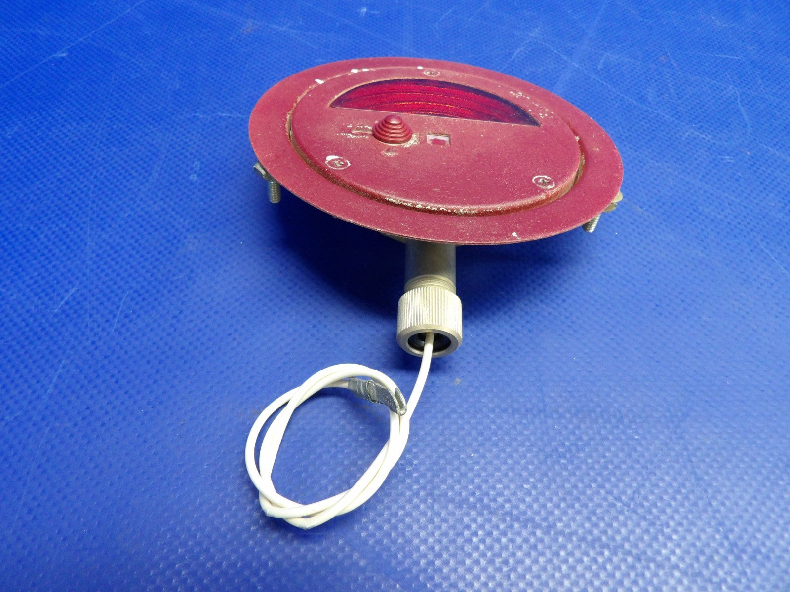 Piper Cherokee Dome Light Reflector & Panel Light P/N 572-582 TESTED (0626-1426)8