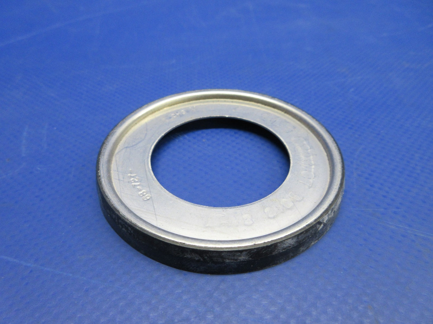 Beech King Air Nose Wheel Bearing Seal P/N 50-300011-39 NOS (0326-907)7