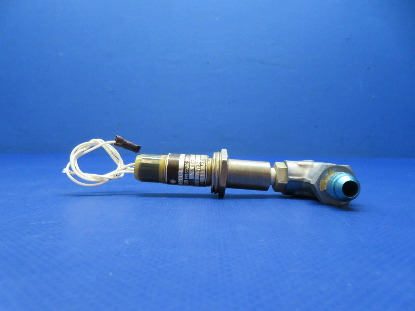 Cessna 421 ITT Neo-Dyn Pressure Switch 28v P/N 9910287-8 CORE (0326-153)13
