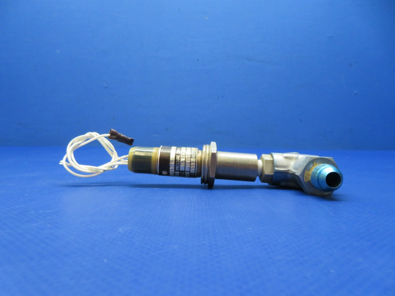 Cessna 421 ITT Neo-Dyn Pressure Switch 28v P/N 9910287-8 CORE (0326-153)13
