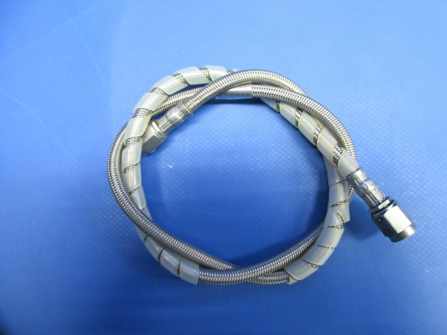 Robinson R44 II Helicopter Aeroquip Main Tank Sump Drain Hose D205-30 (0724-895)