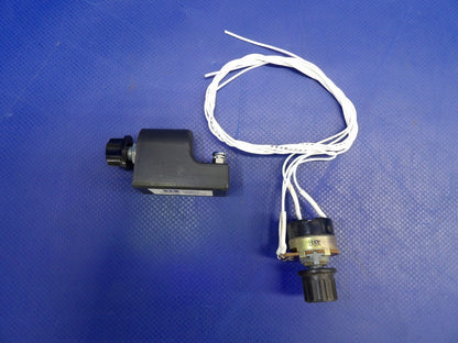 Diamond LED Dimmer w Off Switch & Rheostat 14/28V SPTPWMLEDS TESTED (0626-1422)0