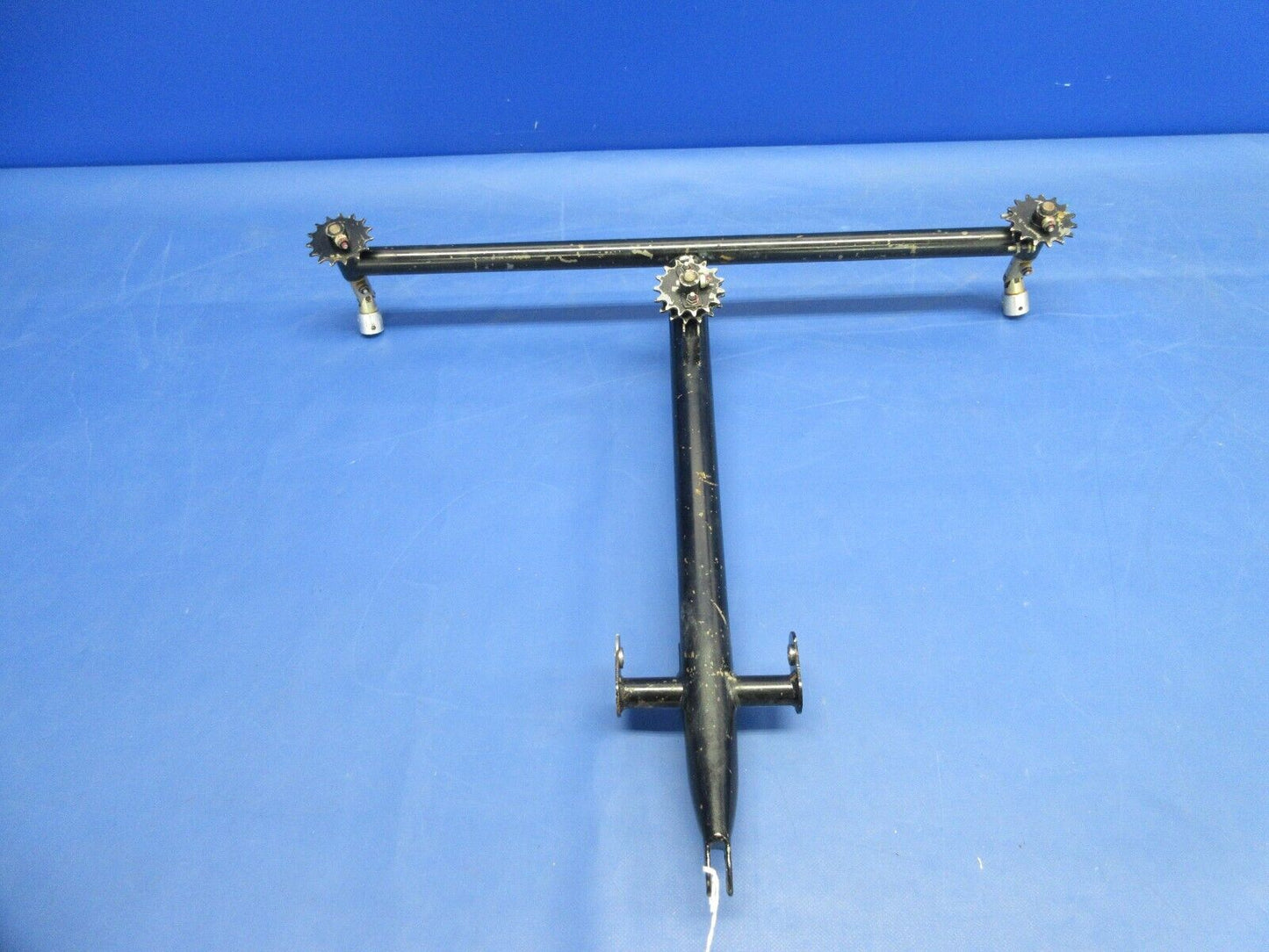 Piper PA-32RT-300T Lance II Control Column Assembly P/N 62019-04 (0924-2072)