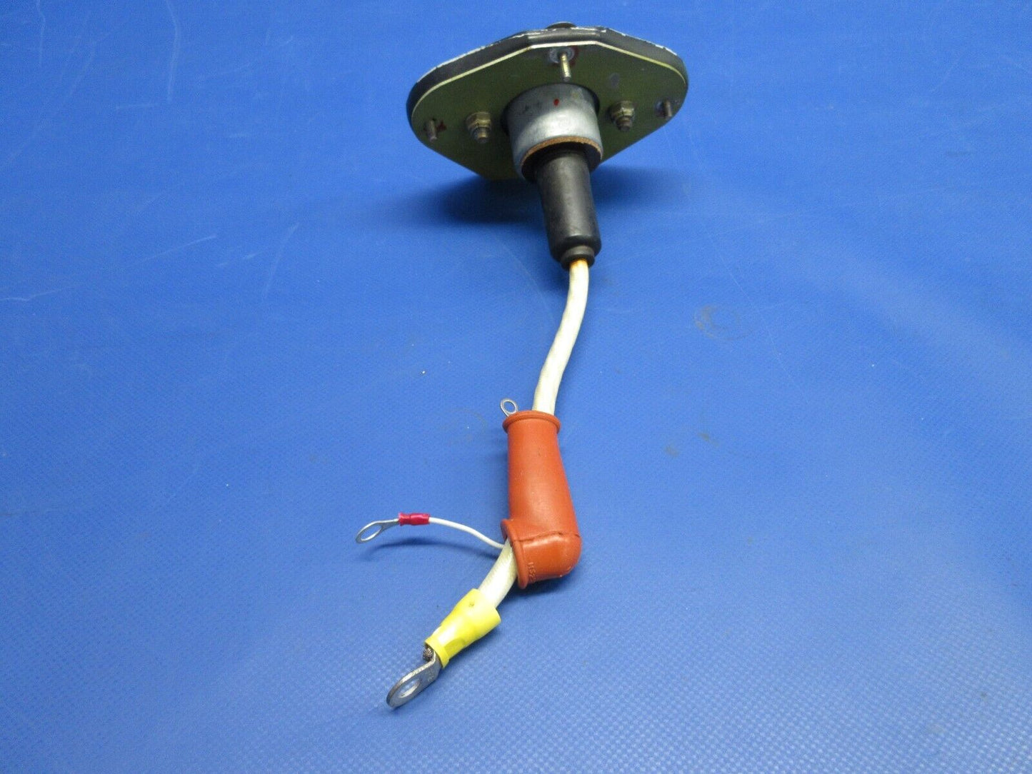 Piper PA-28-181 Archer Auxiliary Power Receptacle P/N 62226-00 (0624-949)