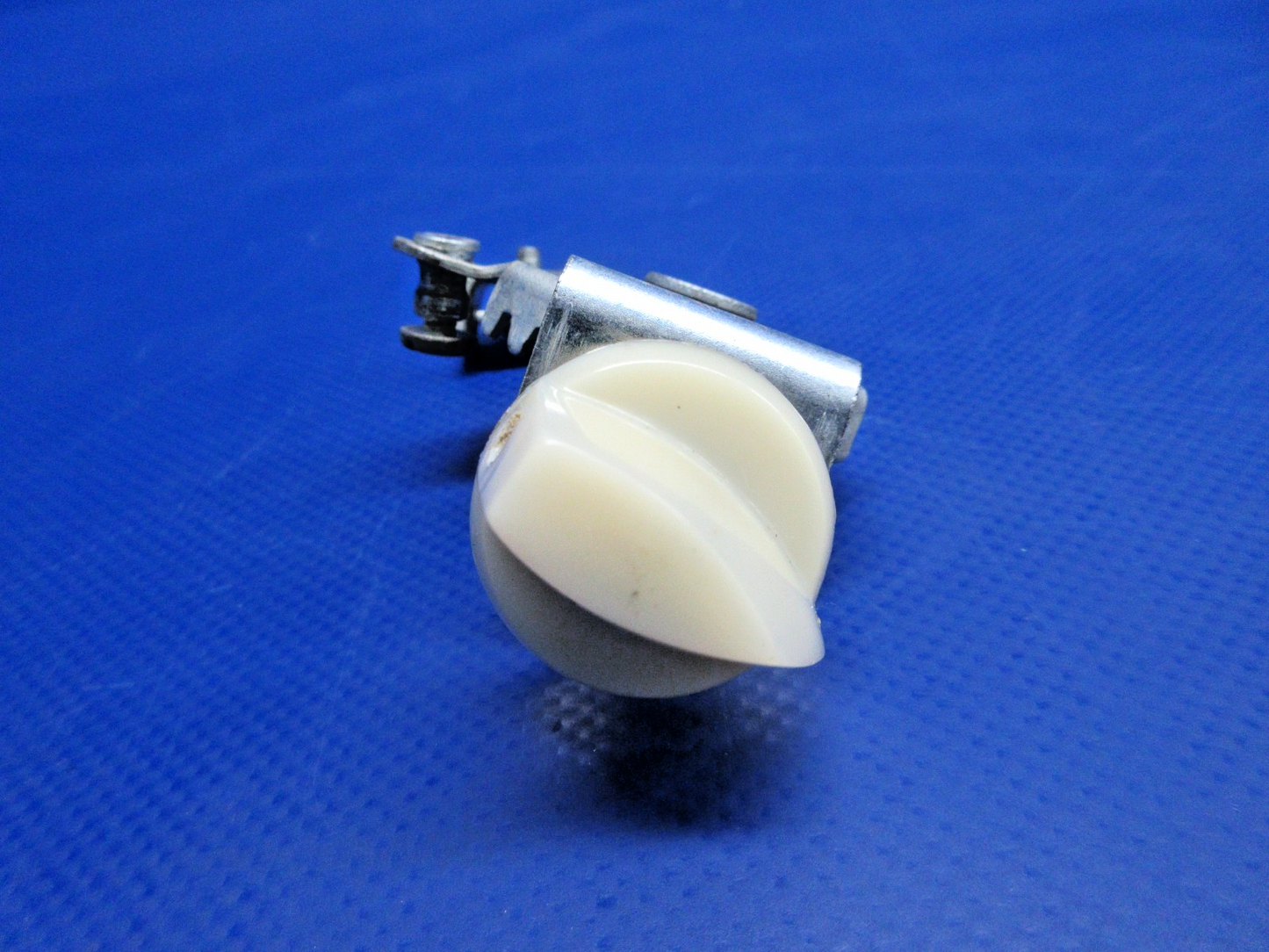 Cessna 310 / 310I Cabin Air Control P/N 0813501-18 (0326-830)6