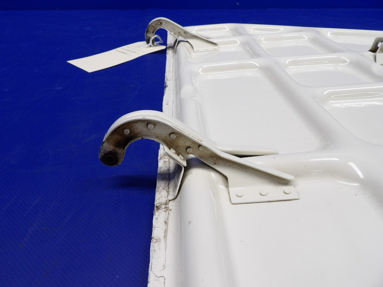 Beech D95A Travel Air Left Hand Main Gear OTBD Door P/N 35-815055-64 (0226-2031)10