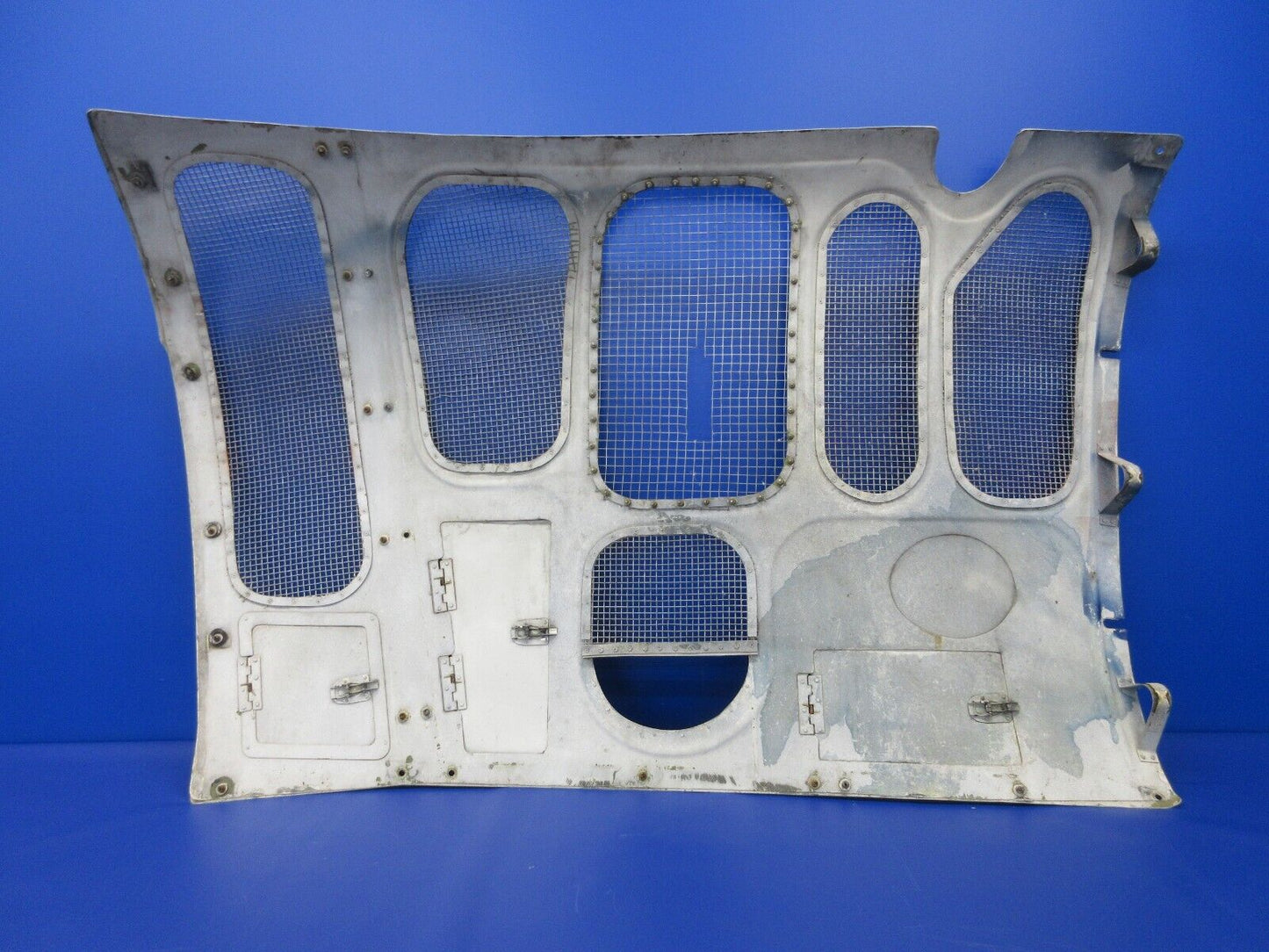 Bell 47J-2 Helicopter Fuselage Cowl LH P/N 47-340-207-225 (1124-1416)