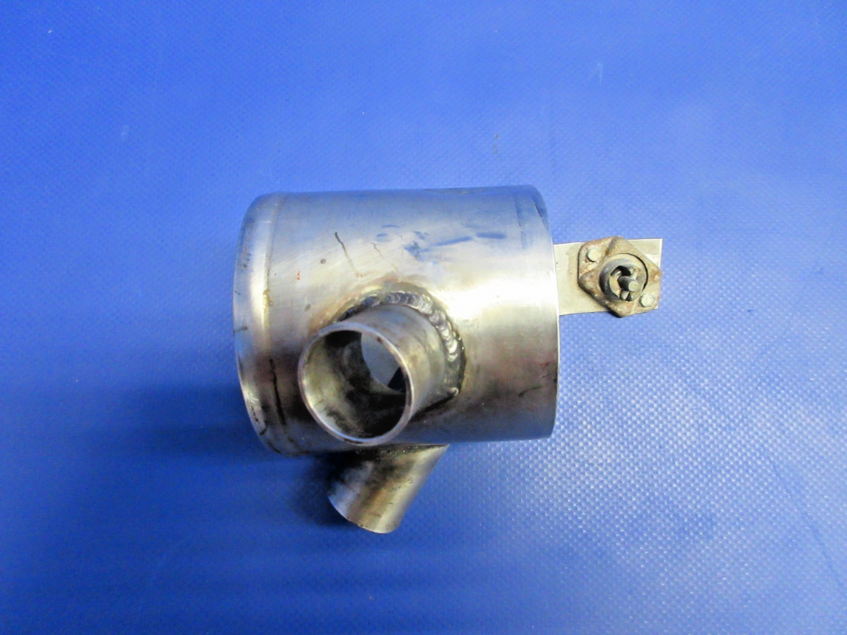 Diamond DA-40 Cowl Air Inlet Heat Component P/N D41-2146-10-00 (0826-810)1