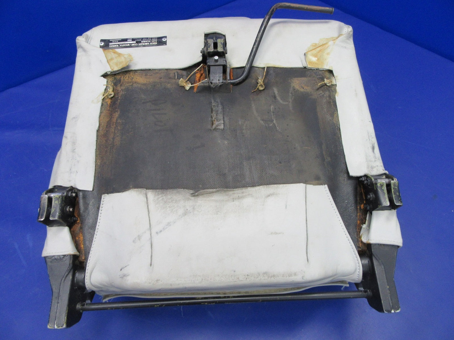 Beech 95-B55 Baron Pilot Seat, Cam Adjustable P/N 58-530184-1 (0426-02)7