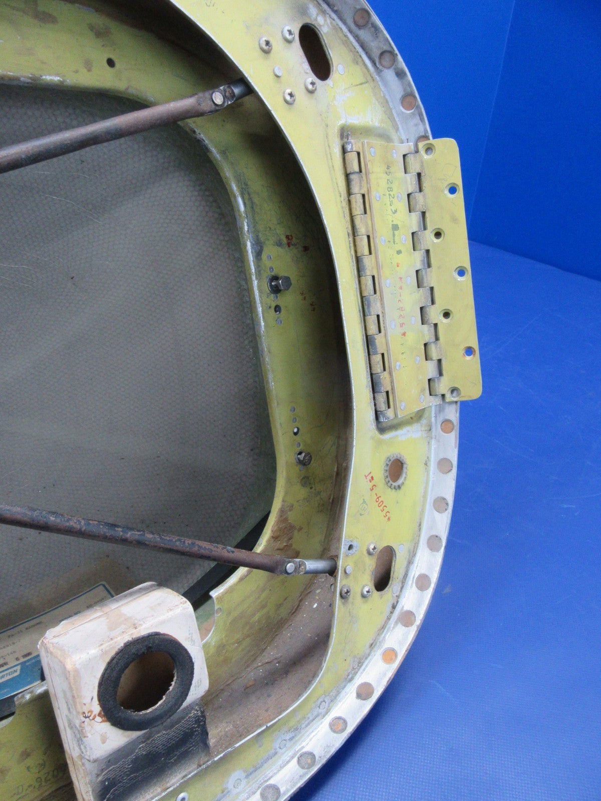 Piper PA-31T1 Cheyenne Norton Radome Nose Cone P/N 48918-7 (0426-15)5