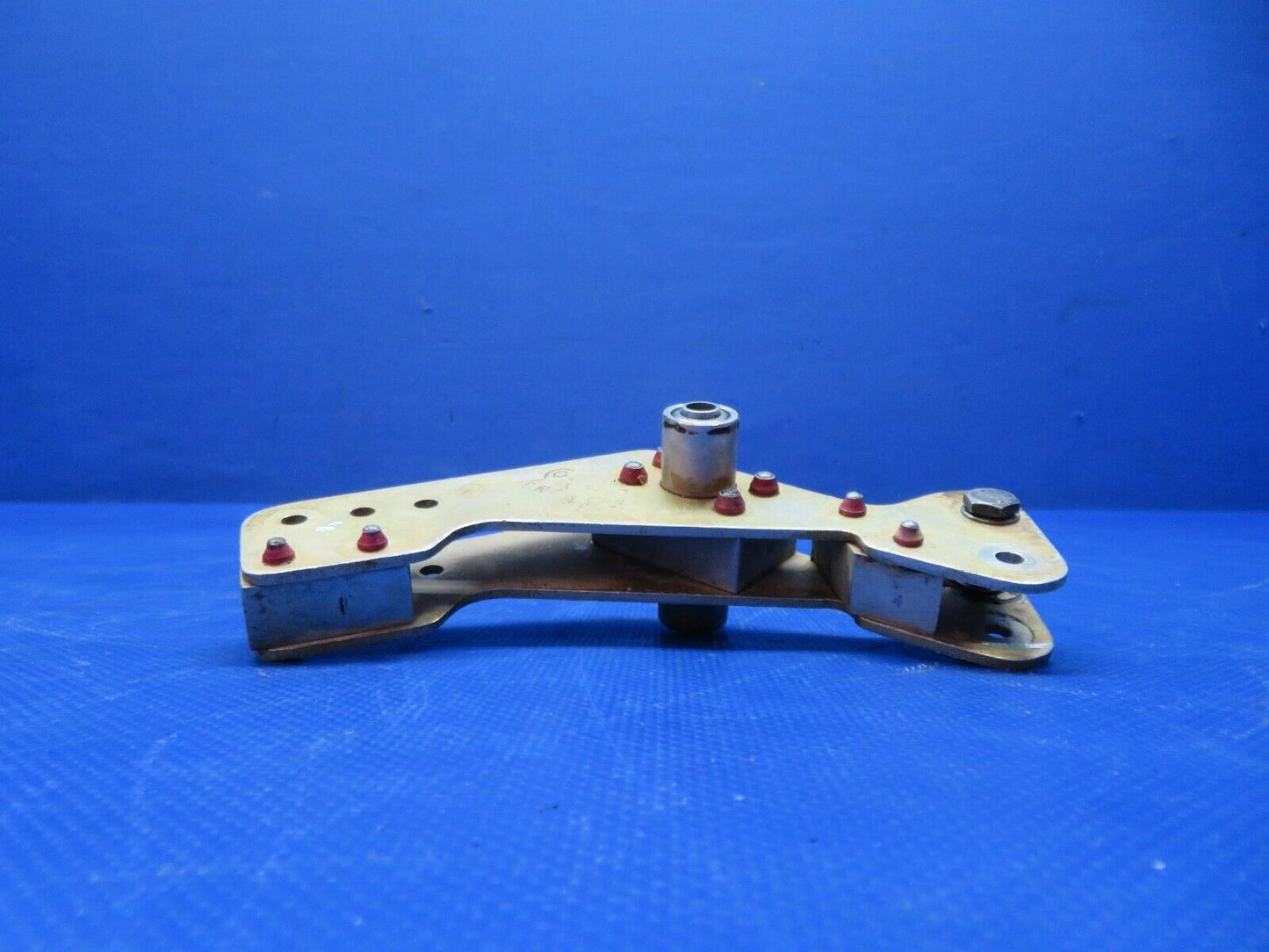 Mooney M20 / M20E Bellcrank Aileron P/N 7263 SSBY 730008 (0424-152)