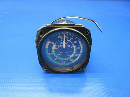 United Instruments Beech Airspeed Indicator P/N 8030-63L WARRANTY (1224-1229)