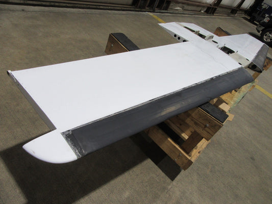 Cessna 421 Horizontal Stabilizer P/N 5032000-17 w/ De-Ice Boots (0326-39)0
