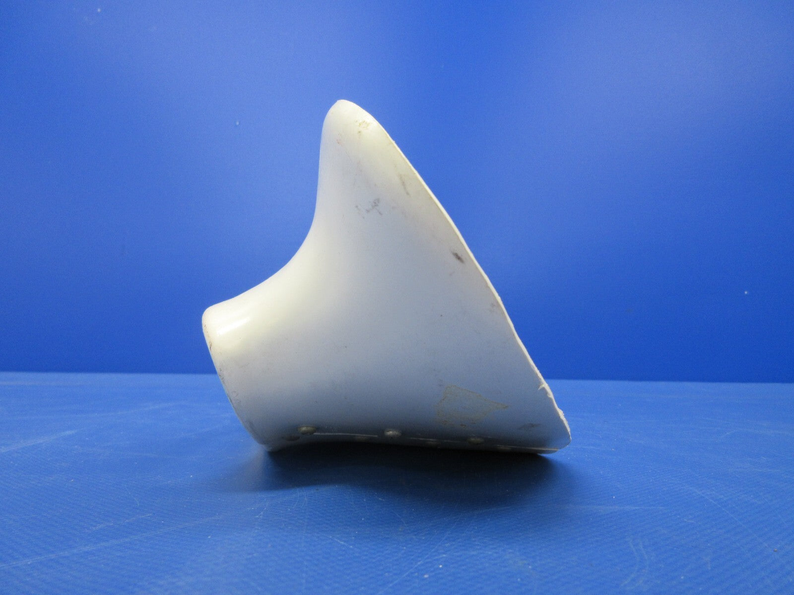 Cessna 172 Main Gear Fairing Assembly RH P/N 1741005-248 (0424-1124)5