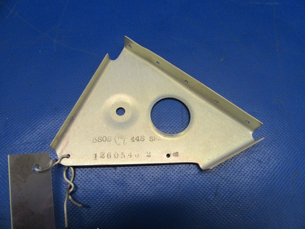 Cessna P210 Pulley Bracket RH Fuselage P/N 1260540-2 NOS (0119-217)