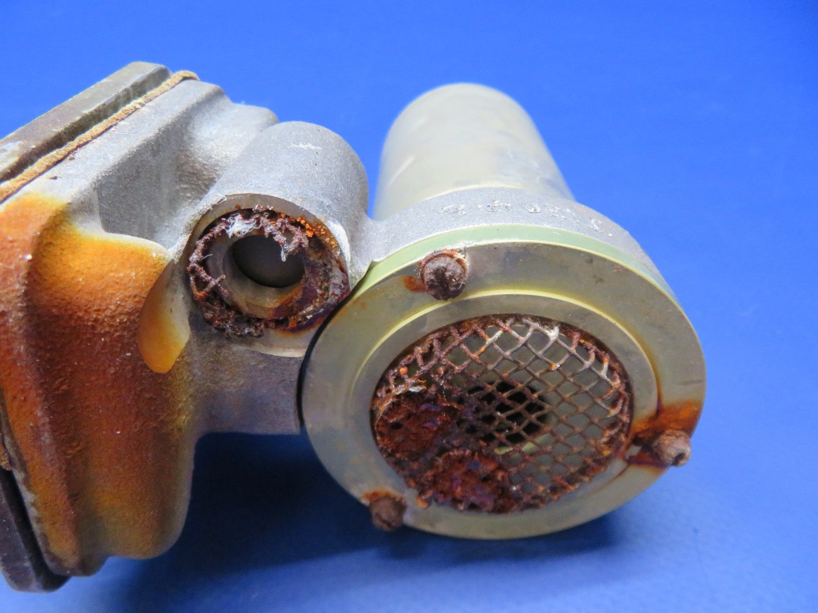 Cessna 421 Airborne Fuel Pump 28v P/N 1C6-10 CORE (0326-175)17