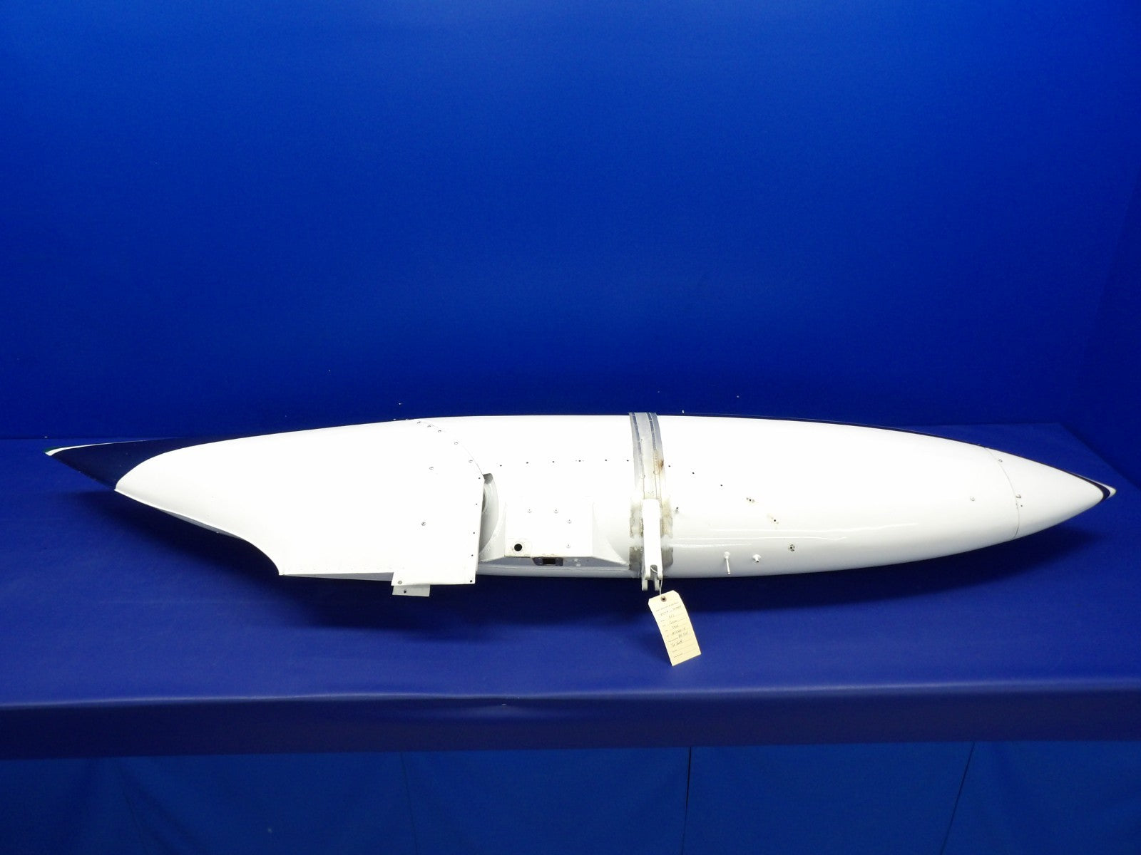 Cessna 310 / 310I Right Hand Wing Tip Fuel Tank P/N 0892300-10 (0326-2001)0