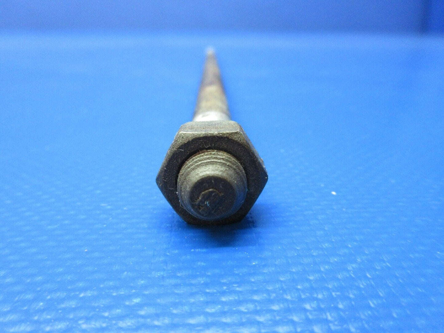 Cessna 172H Continental O-300-D Crankcase Thru Bolt P/N 537465 (1124-1454)