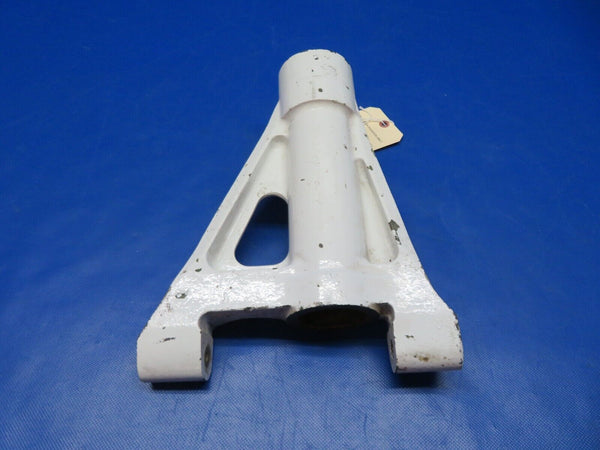 Beech 58P Baron Nose Gear Brace P/N 96-820029-3 (0324-217)