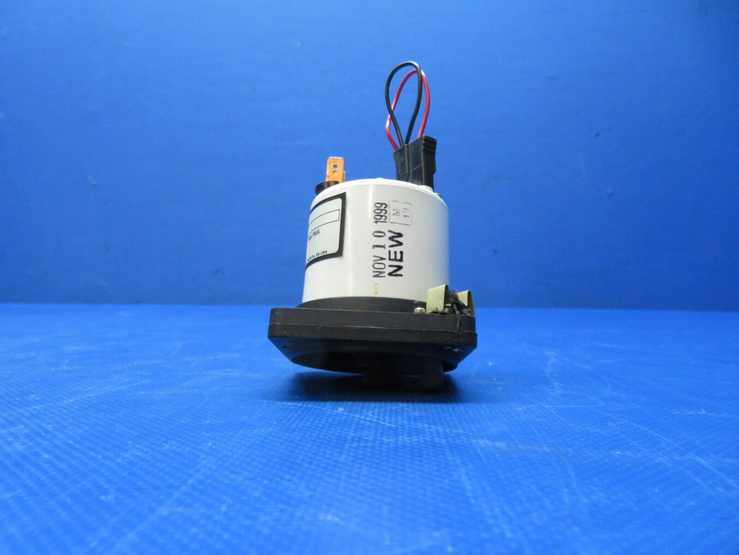 Mid-Continent Clock 12-32v P/N MD-90 TESTED (0424-286)