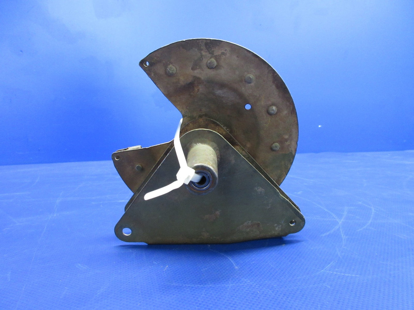 Cessna 182 / 182L Flap Drive Pulley & Actuator P/N C301002-0306 (0226-1033)13