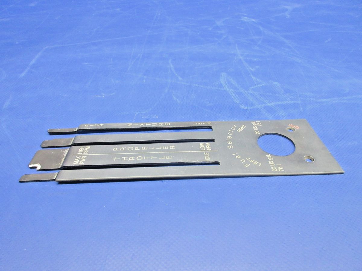 Diamond DA-40 Power & Heat Throttle Panel P/N DA4-1133-10-16 (0726-867)8