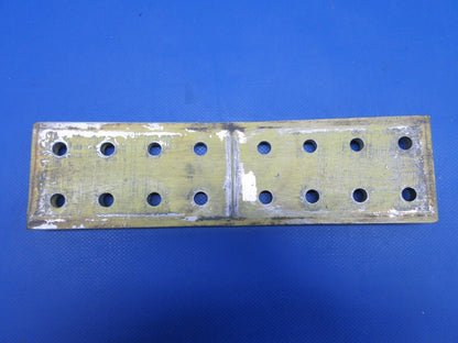 Piper PA-23-250 Aztec Front Spar Attachment Bottom Plate P/N 17475-04 (0624-845)
