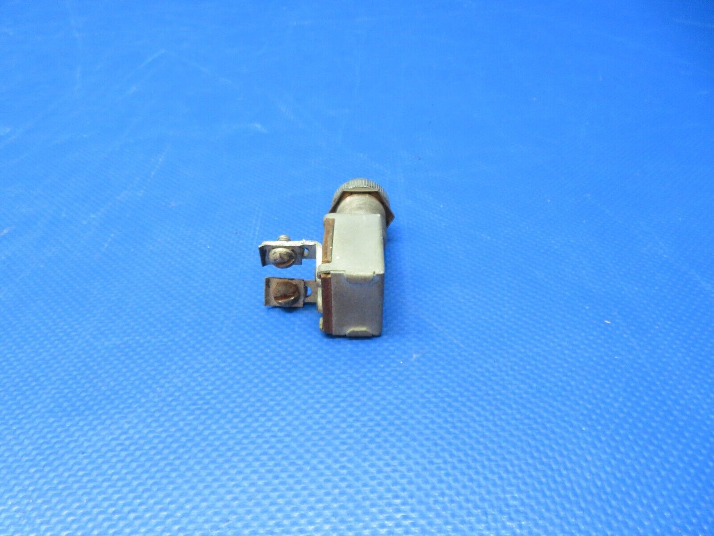 Champion 7ECA Citabria Starter Button P/N 1-8980 TESTED (1024-102)